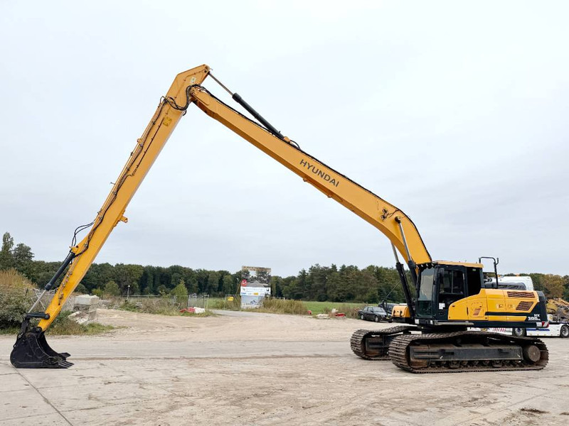 Hyundai HX300LR 18m Long Reach - 2 Units Available! - حفارة: صور 1 Hyundai HX300LR 18m Long Reach - 2 Units Available! - حفارة: صور 1
