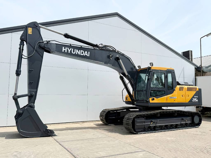 Hyundai R215L Smart Plus *2025 Model* - New / Unused - حفارات زحافة: صور 2 Hyundai R215L Smart Plus *2025 Model* - New / Unused - حفارات زحافة: صور 2
