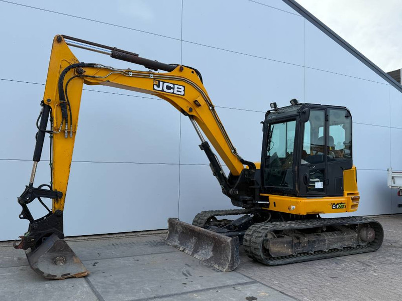JCB 86C-1 - Hammer Lines / Quick Coupler - حفارة مصغرة: صور 2 JCB 86C-1 - Hammer Lines / Quick Coupler - حفارة مصغرة: صور 2