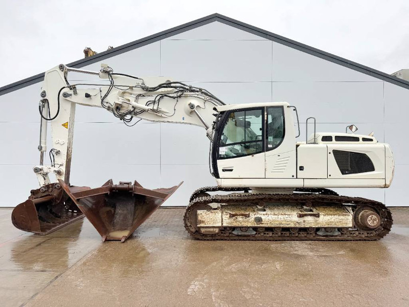 Liebherr R906LC - 2 Buckets Included / Quick Coupler - حفارات زحافة: صور 1 Liebherr R906LC - 2 Buckets Included / Quick Coupler - حفارات زحافة: صور 1