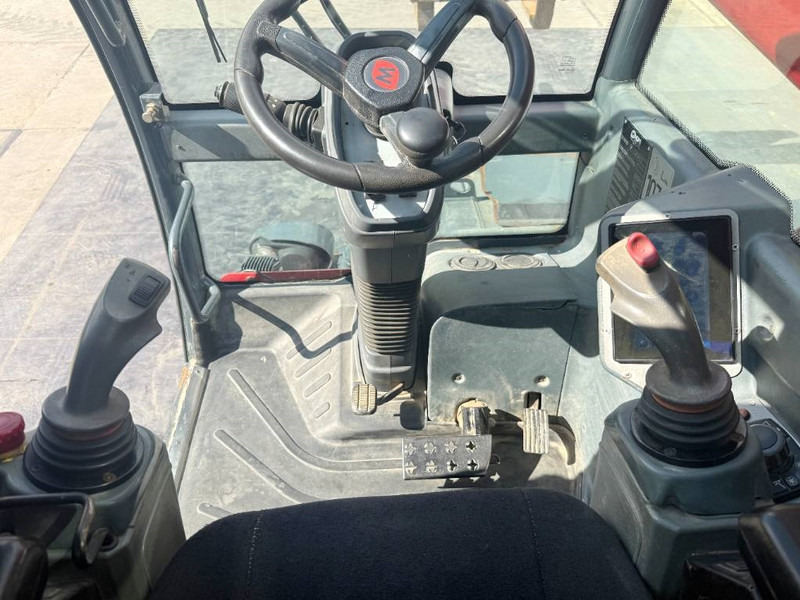 رافعة تلسكوبية MAGNI RTH5.30 - Remote Control / 4x4x4 / Airco: صور 9 رافعة تلسكوبية MAGNI RTH5.30 - Remote Control / 4x4x4 / Airco: صور 9