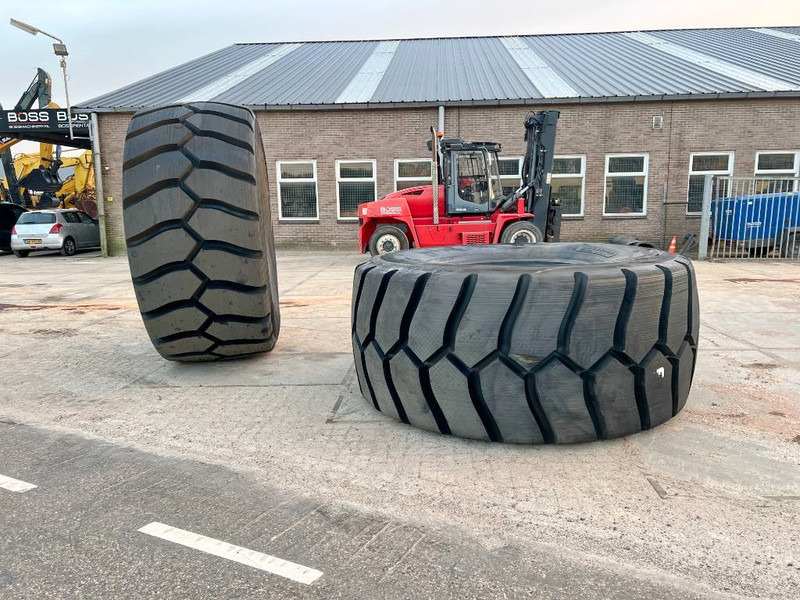 Michelin X Mine D2 45/65R45 Tyre x 2 - الإطارات والجنوط - آلات البناء: صور 4 Michelin X Mine D2 45/65R45 Tyre x 2 - الإطارات والجنوط - آلات البناء: صور 4