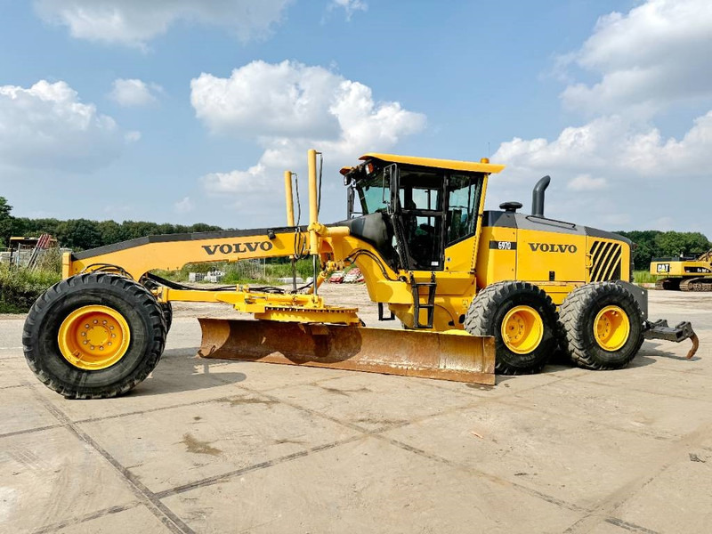 Volvo G970 - 3 Tine Ripper / EPA Certified - آلة تسوية الأرض: صور 1 Volvo G970 - 3 Tine Ripper / EPA Certified - آلة تسوية الأرض: صور 1