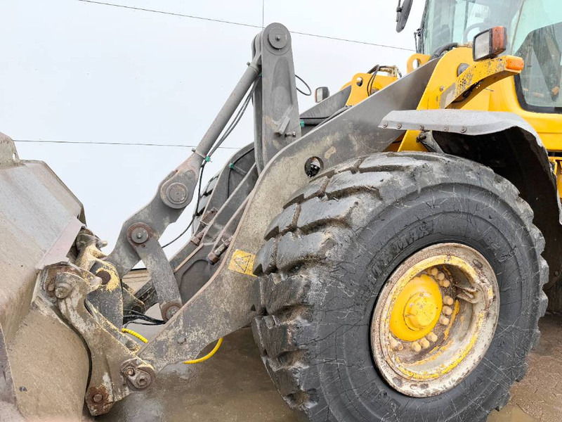 اللودر بعجل Volvo L120G - 3rd Function / Quick Coupler / Auto Lube: صور 15