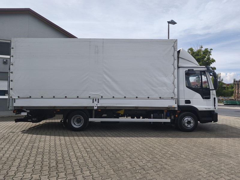 Iveco Eurocargo 75-210 Plane 3-Sitzer 4x2 Euro 6 LBW (20) - شاحنة ستارة: صور 4 Iveco Eurocargo 75-210 Plane 3-Sitzer 4x2 Euro 6 LBW (20) - شاحنة ستارة: صور 4
