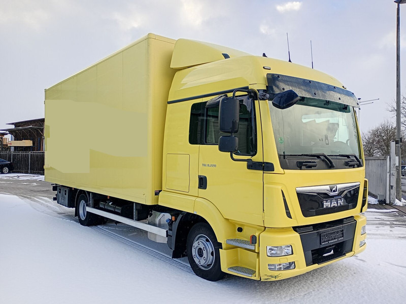 MAN Koffer 8.220 TGL Euro 6 2X Schlafplatz AHK - بصندوق مغلق شاحنة: صور 2 MAN Koffer 8.220 TGL Euro 6 2X Schlafplatz AHK - بصندوق مغلق شاحنة: صور 2