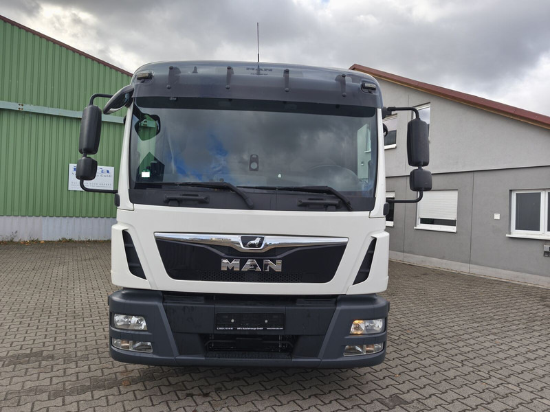 MAN TGL 12.250 Koffer 4x2 Euro 6 LBW AHK (41) - بصندوق مغلق شاحنة: صور 3 MAN TGL 12.250 Koffer 4x2 Euro 6 LBW AHK (41) - بصندوق مغلق شاحنة: صور 3