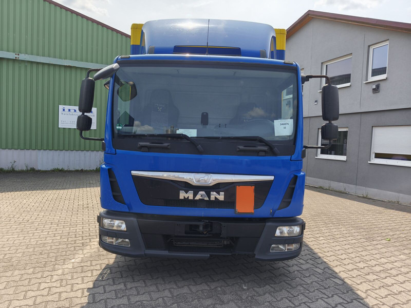MAN TGL 7.180 8.180 - بصندوق مغلق شاحنة: صور 3 MAN TGL 7.180 8.180 - بصندوق مغلق شاحنة: صور 3
