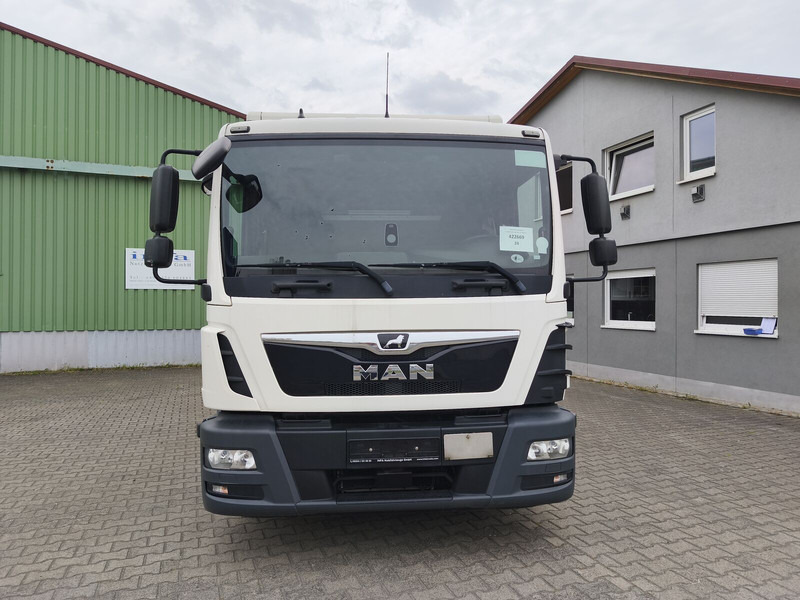 MAN TGL 8.190 - بصندوق مغلق شاحنة: صور 3 MAN TGL 8.190 - بصندوق مغلق شاحنة: صور 3