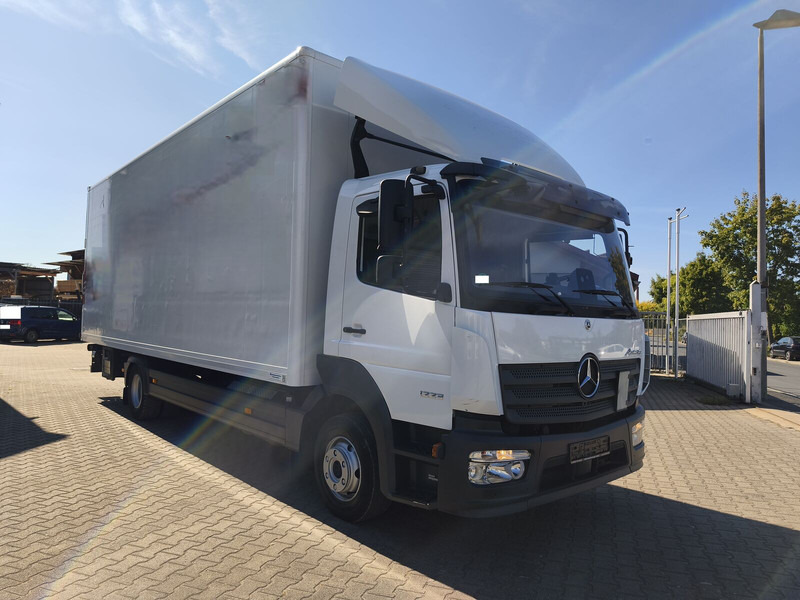 Mercedes-Benz Atego 1223 - بصندوق مغلق شاحنة: صور 2 Mercedes-Benz Atego 1223 - بصندوق مغلق شاحنة: صور 2