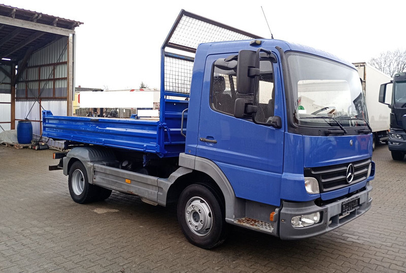 Mercedes-Benz Atego 815 Dreiseitenkipper Meiller 3-Sitzer AHK Euro 3 4x2 - قلابات: صور 3 Mercedes-Benz Atego 815 Dreiseitenkipper Meiller 3-Sitzer AHK Euro 3 4x2 - قلابات: صور 3