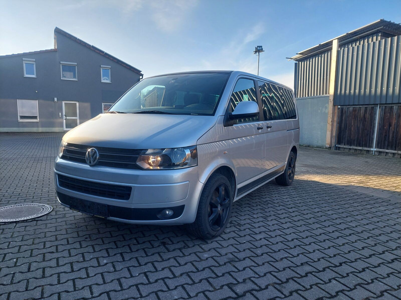 Volkswagen Transporter Multivan AHK Doppelklima Tisch Leder 7-Sitzer - صغيرة, ميكروباص: صور 1 Volkswagen Transporter Multivan AHK Doppelklima Tisch Leder 7-Sitzer - صغيرة, ميكروباص: صور 1
