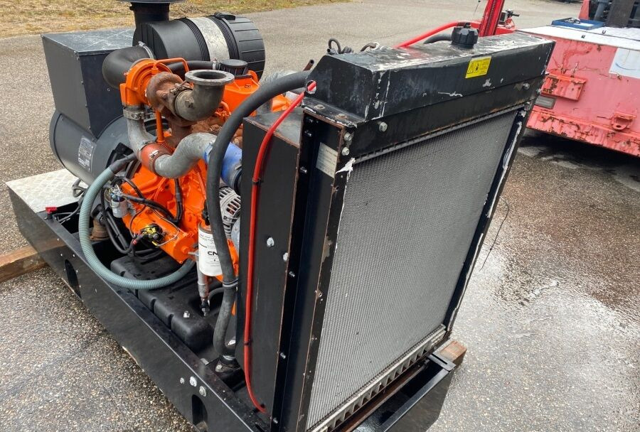 Diversen ECP34 2S4 - Iveco Engine,126kVA,New oils, filters, Mecc Alte ECP34 2S4 - مجموعة المولدات: صور 5 Diversen ECP34 2S4 - Iveco Engine,126kVA,New oils, filters, Mecc Alte ECP34 2S4 - مجموعة المولدات: صور 5