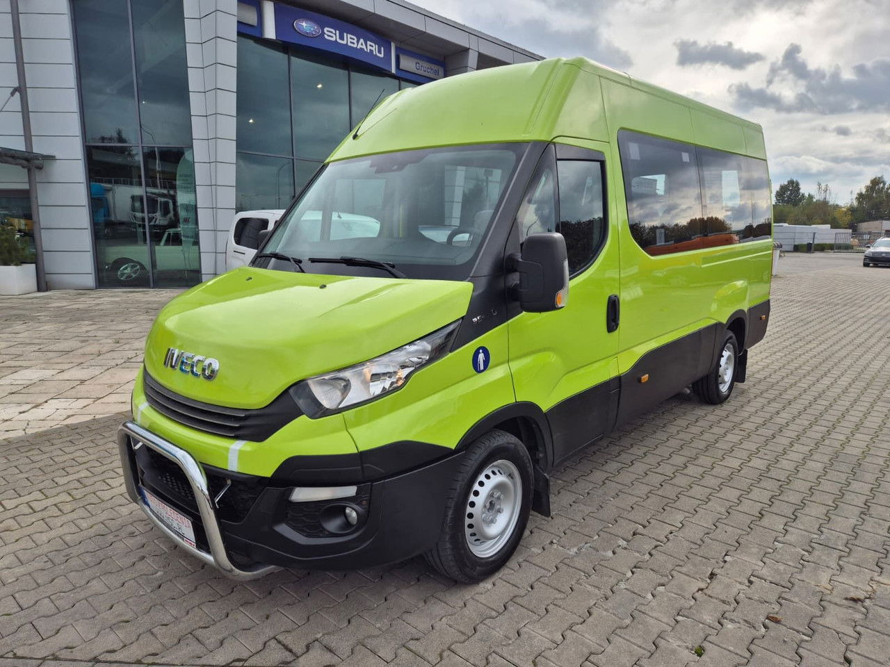 Iveco Daily 35S12 Hi-Matic / 10 Seats / Super Condition - صغيرة, ميكروباص: صور 1 Iveco Daily 35S12 Hi-Matic / 10 Seats / Super Condition - صغيرة, ميكروباص: صور 1