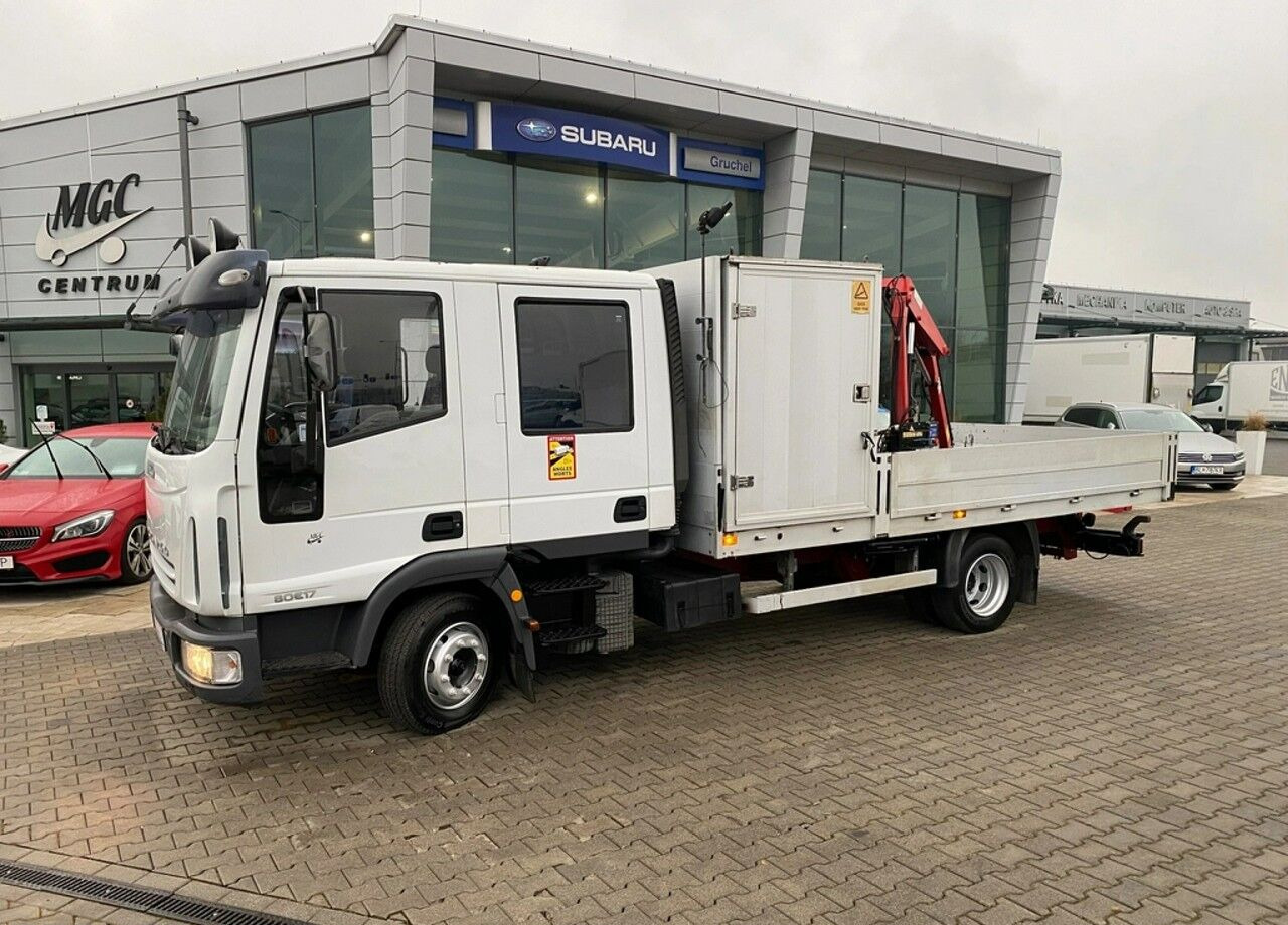 Iveco Eurocargo ML80E17 - شاحنات مسطحة, شاحنة كرين: صور 1 Iveco Eurocargo ML80E17 - شاحنات مسطحة, شاحنة كرين: صور 1