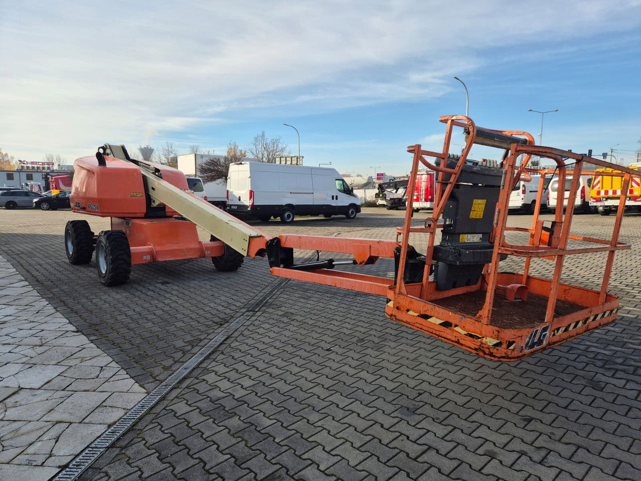 JLG 460SJ 4X4 / 1 Owner / Works Great - رافعات سلة مفصلية: صور 4 JLG 460SJ 4X4 / 1 Owner / Works Great - رافعات سلة مفصلية: صور 4