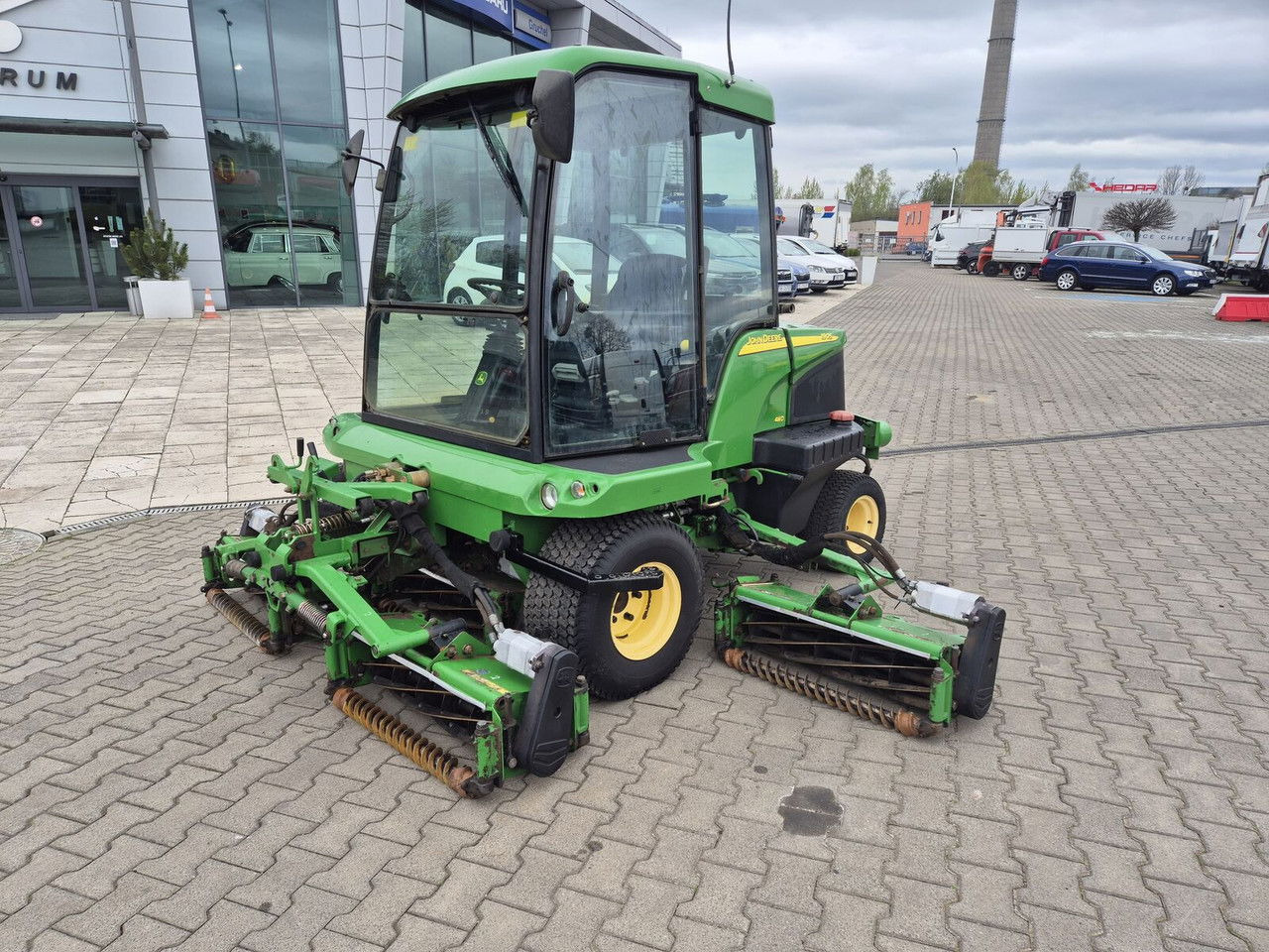 John Deere 1905 4WD / 2010 / Serviced / Cabin - جزازة المروج: صور 1 John Deere 1905 4WD / 2010 / Serviced / Cabin - جزازة المروج: صور 1