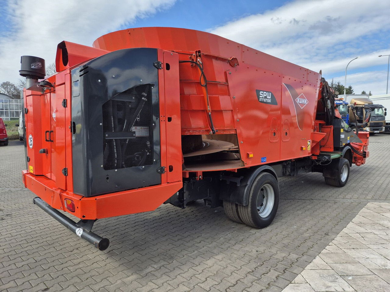 آلة خلط وتوزيع الأعلاف Kuhn SPW 22 Intense / LOW MTH / 1 Owner / Works Great: صور 9