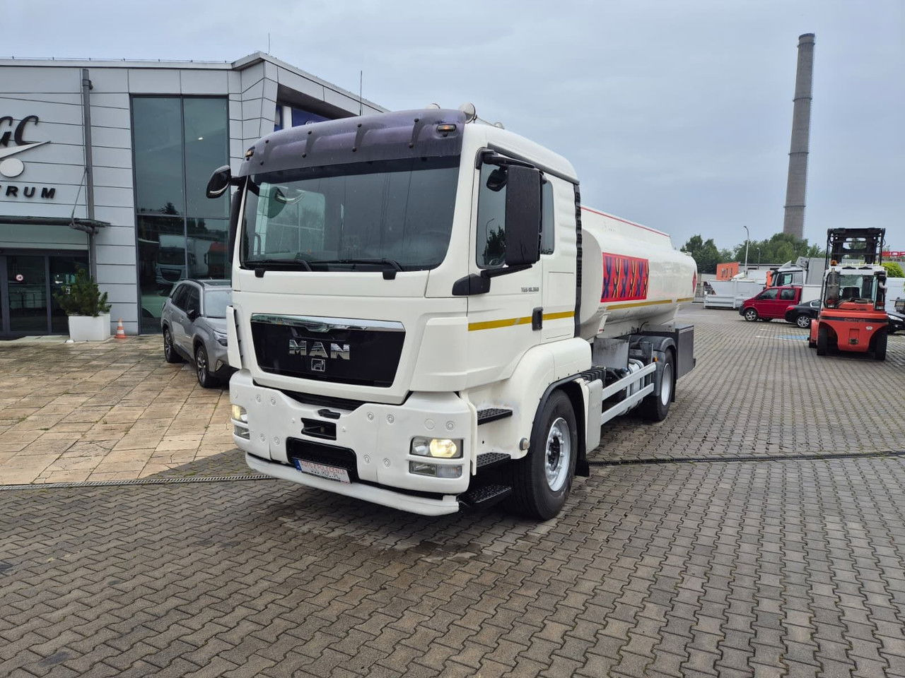MAN TGS 18.360 OIL Transport / Good Condition - شاحنة صهريج: صور 3 MAN TGS 18.360 OIL Transport / Good Condition - شاحنة صهريج: صور 3