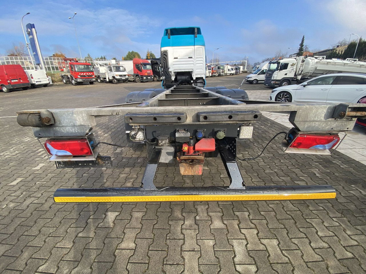 الشاسيه شاحنة MAN TGX 26.500 NEW Service AT MAN / Frame: صور 18