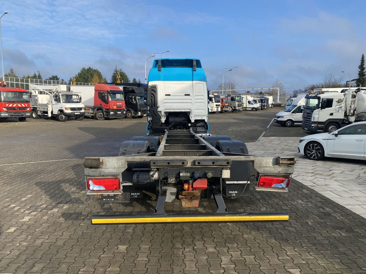 الشاسيه شاحنة MAN TGX 26.500 NEW Service AT MAN / Frame: صور 10
