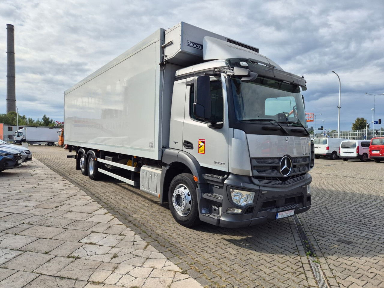 Mercedes-Benz Antos 2532 L / Frigoblock / 1 Owner / Works Great - مبردة شاحنة: صور 5 Mercedes-Benz Antos 2532 L / Frigoblock / 1 Owner / Works Great - مبردة شاحنة: صور 5