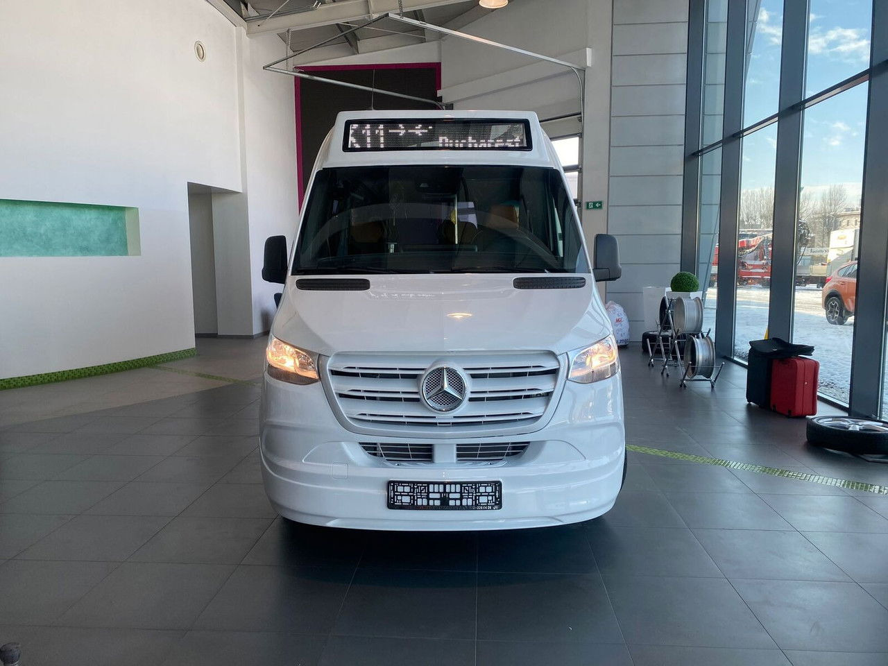 Mercedes-Benz Sprinter 517 - صغيرة, ميكروباص: صور 3 Mercedes-Benz Sprinter 517 - صغيرة, ميكروباص: صور 3