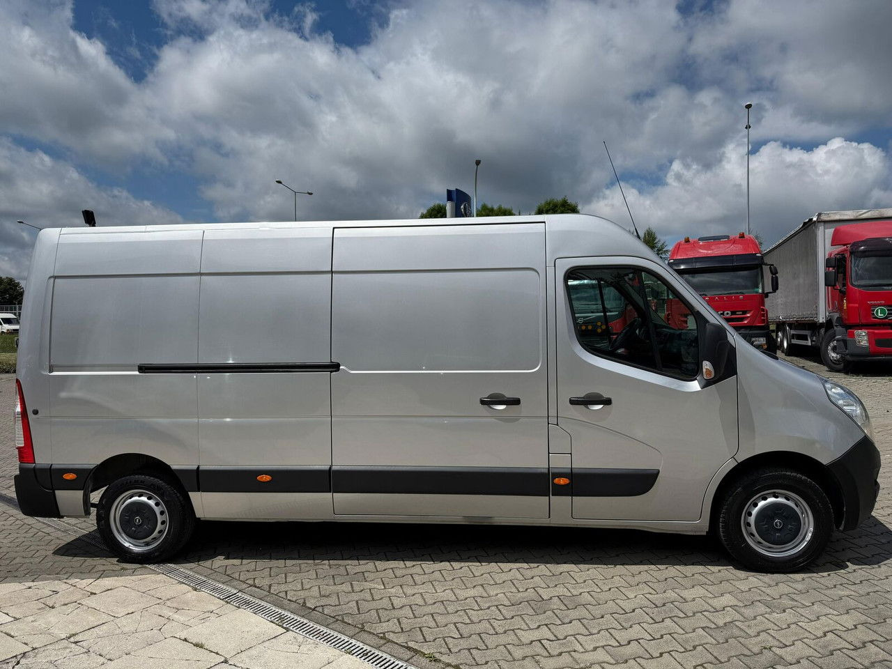Opel Movano Accident-free / 1 owner/ Full Fv 23/ After replacing t - فان: صور 5 Opel Movano Accident-free / 1 owner/ Full Fv 23/ After replacing t - فان: صور 5