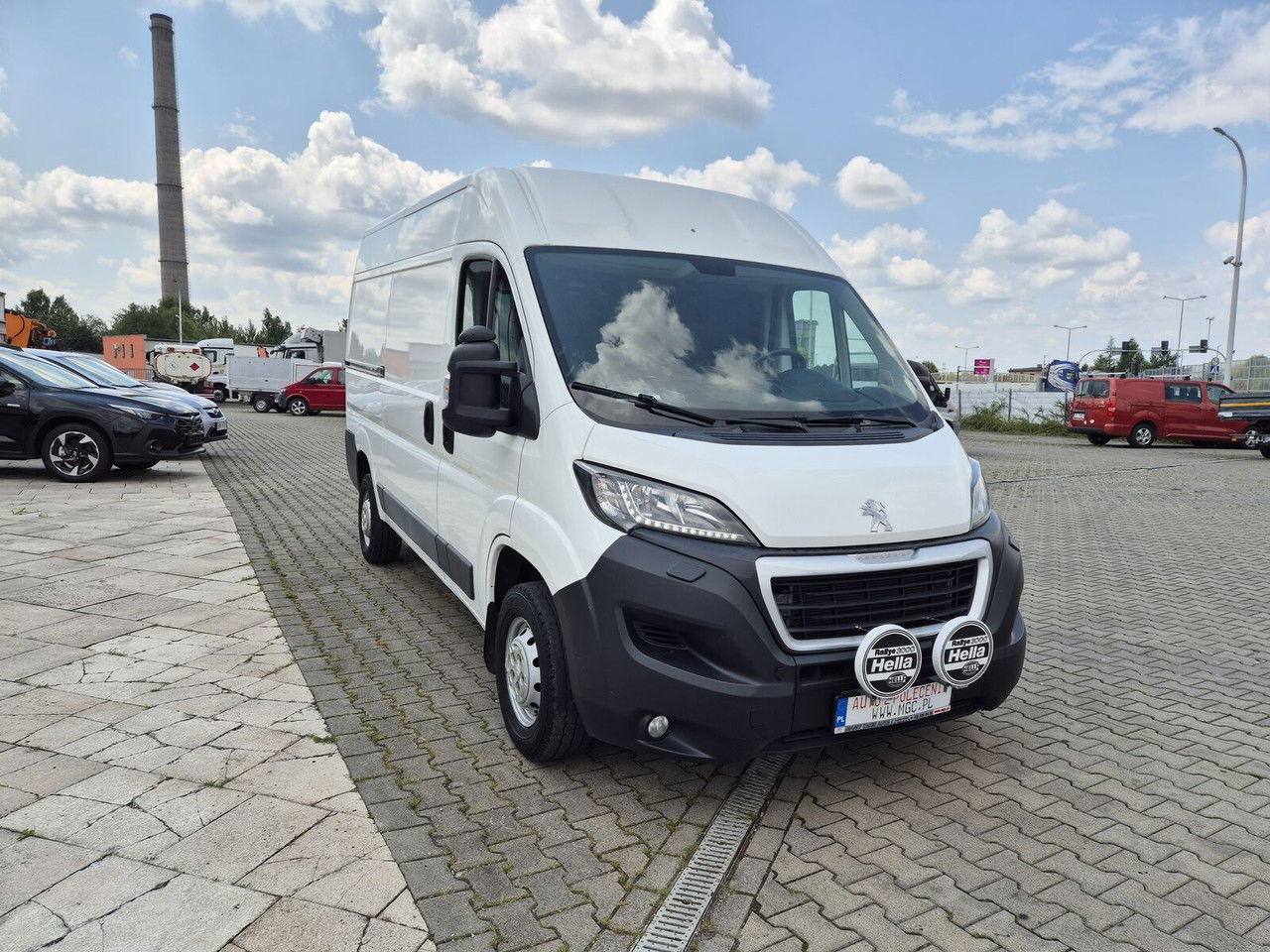 Peugeot Boxer 335 2.0 HDI / Webasto / L2H2 / 1 Owner - فان: صور 5 Peugeot Boxer 335 2.0 HDI / Webasto / L2H2 / 1 Owner - فان: صور 5