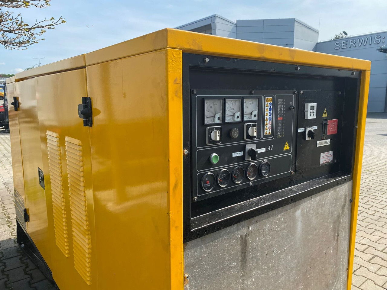 SDMO NS 60 W M, Silent generator 60kVA, 48KW NS 60 W M, Silent generator 60kVA, - مجموعة المولدات: صور 1 SDMO NS 60 W M, Silent generator 60kVA, 48KW NS 60 W M, Silent generator 60kVA, - مجموعة المولدات: صور 1
