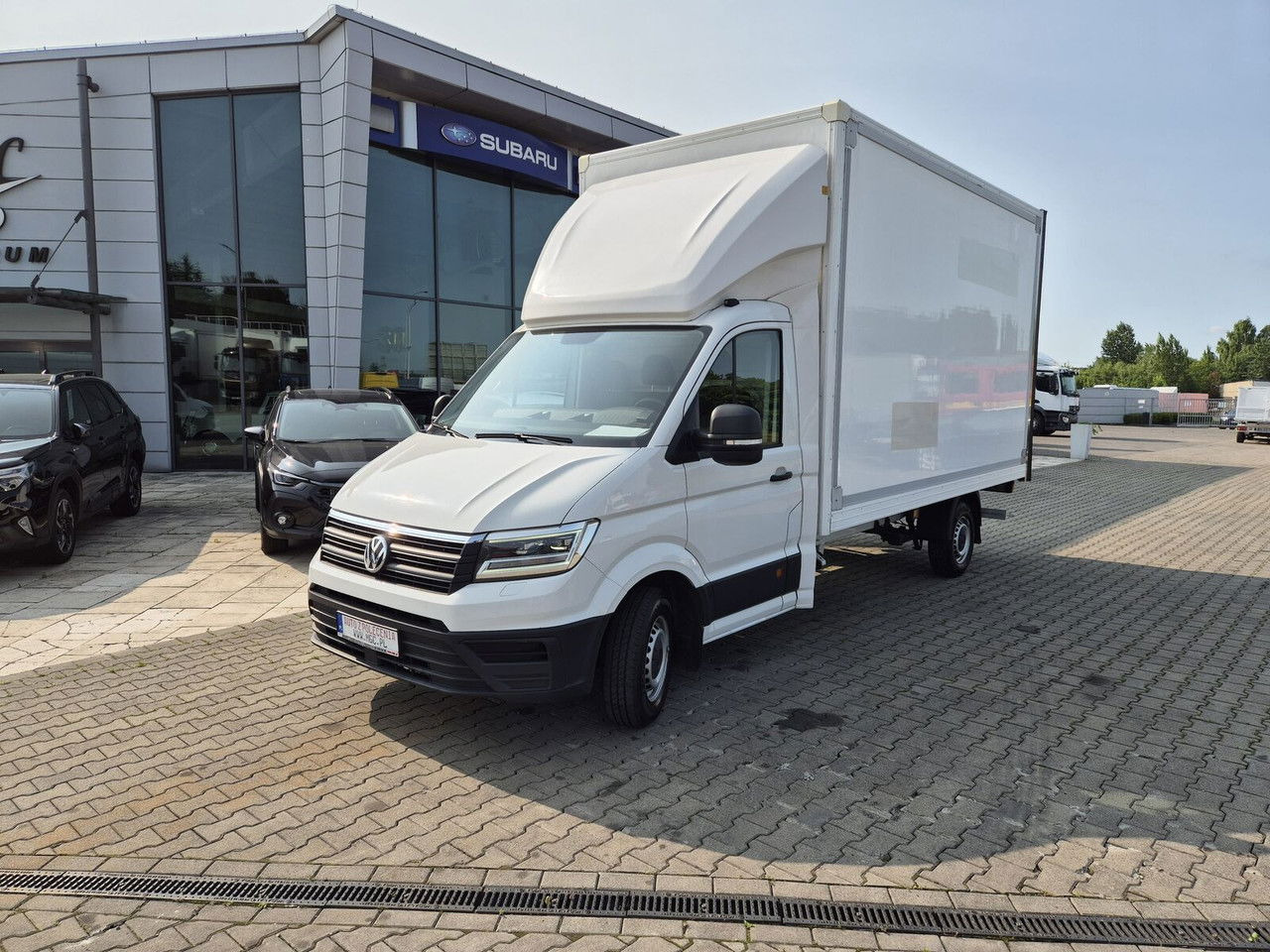 Volkswagen Crafter 2.0 TDI 177HP / High Container / Lift 750KG / Super Cond - الشاحنات الصغيرة صندوق مغلق: صور 3 Volkswagen Crafter 2.0 TDI 177HP / High Container / Lift 750KG / Super Cond - الشاحنات الصغيرة صندوق مغلق: صور 3