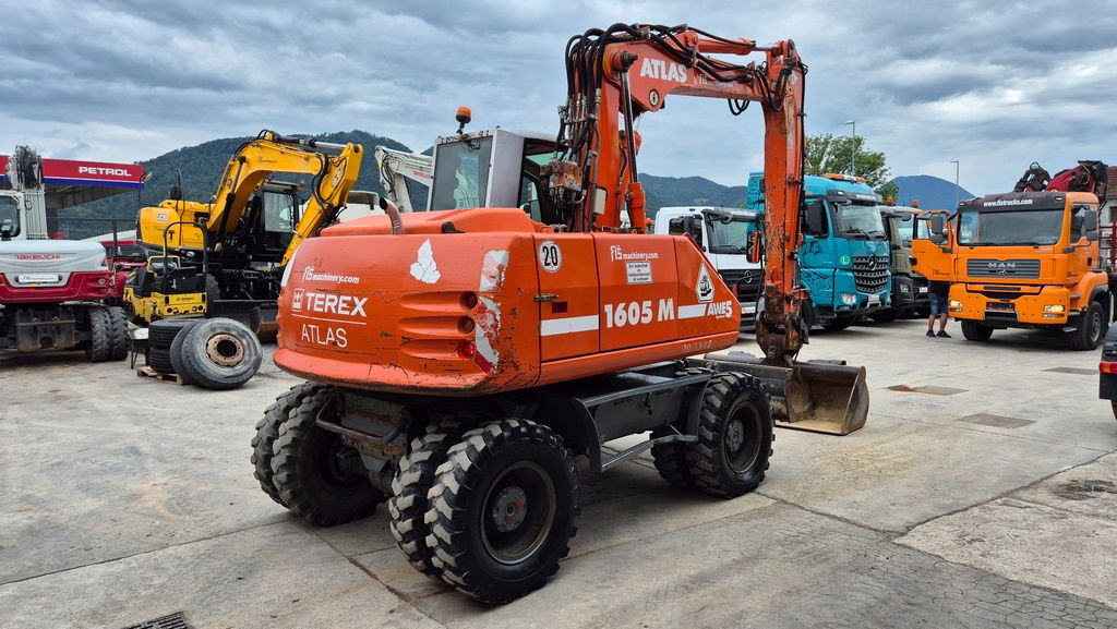 Atlas 1605 - 2005 Year - 2X Buckets - حفارة على عجلات: صور 3 Atlas 1605 - 2005 Year - 2X Buckets - حفارة على عجلات: صور 3