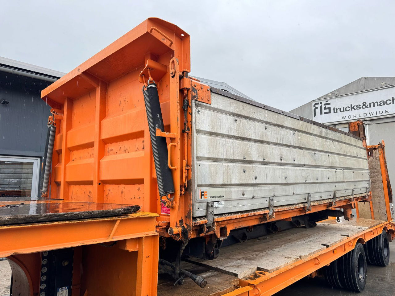 Diversen - 5.30m - 12m3 - الجسم قلابة: صور 1 Diversen - 5.30m - 12m3 - الجسم قلابة: صور 1