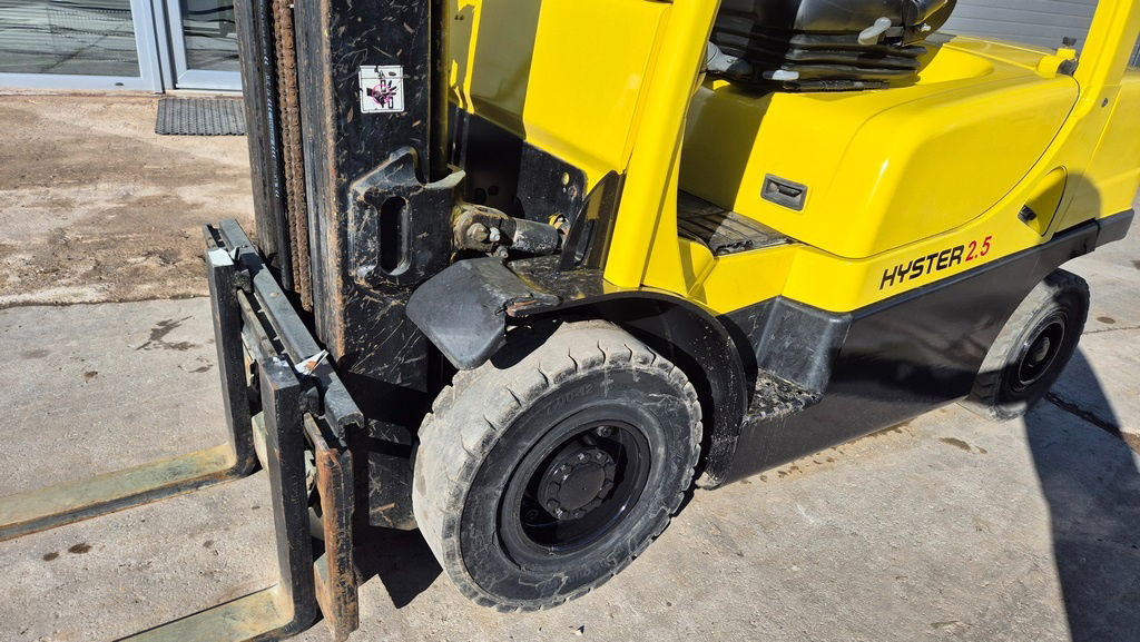 Hyster H2.5XT - 2013 Year - Triplex - 6990 Hours - رافعة شوكية: صور 4 Hyster H2.5XT - 2013 Year - Triplex - 6990 Hours - رافعة شوكية: صور 4