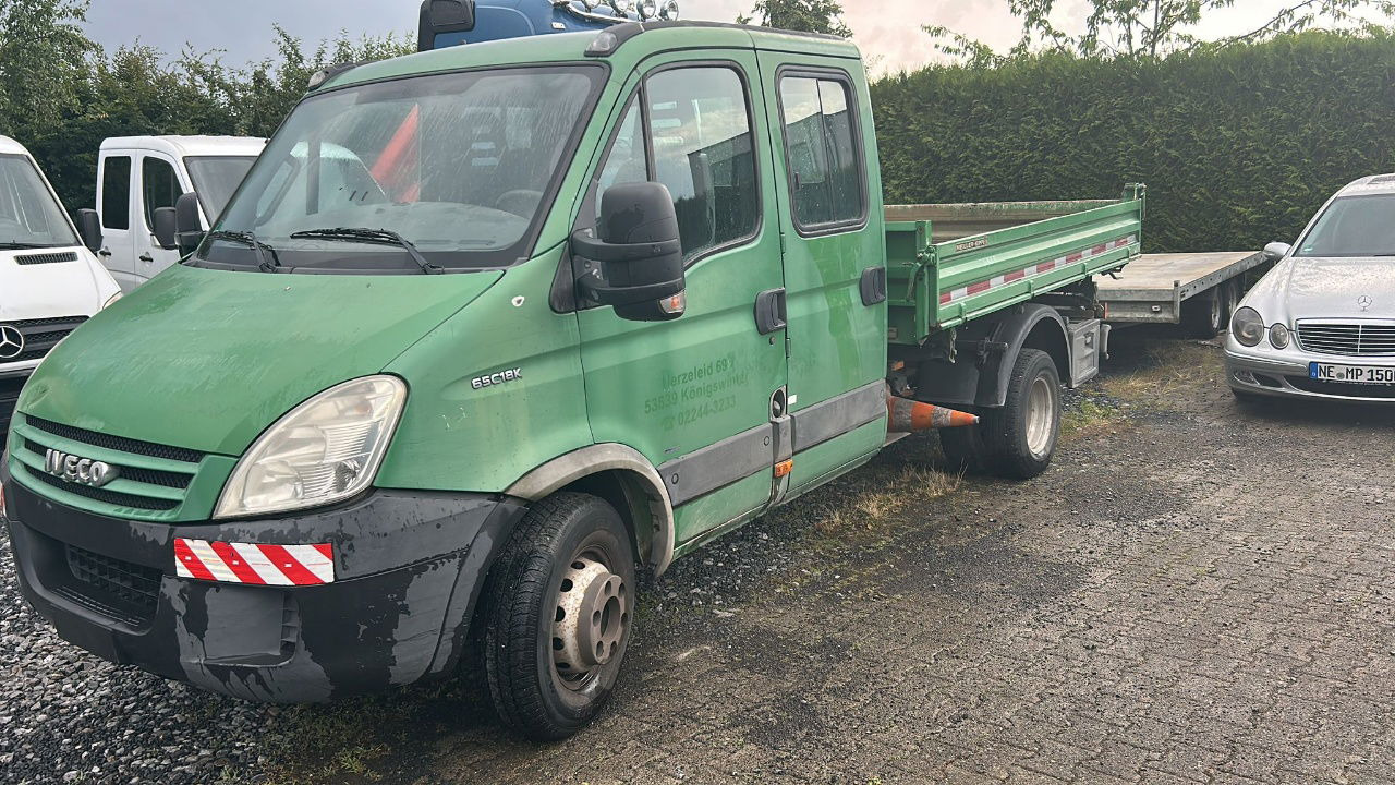 Iveco Daily 65C18K tipper - 6 seats - قلاب صغير: صور 1 Iveco Daily 65C18K tipper - 6 seats - قلاب صغير: صور 1