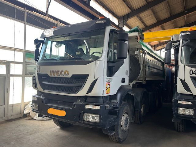 Iveco Trakker 450 8x4 20m3 - hydr. back - قلابات: صور 1 Iveco Trakker 450 8x4 20m3 - hydr. back - قلابات: صور 1