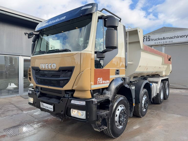 Iveco Trakker AD340T41 8x4 mulda tipper - hydraulic back - قلابات: صور 1 Iveco Trakker AD340T41 8x4 mulda tipper - hydraulic back - قلابات: صور 1