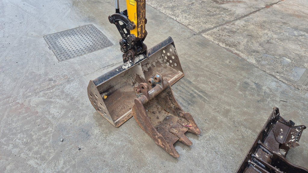 JCB 16C-1 - 2021 Year - 955 Working Hours - حفارة مصغرة: صور 4 JCB 16C-1 - 2021 Year - 955 Working Hours - حفارة مصغرة: صور 4