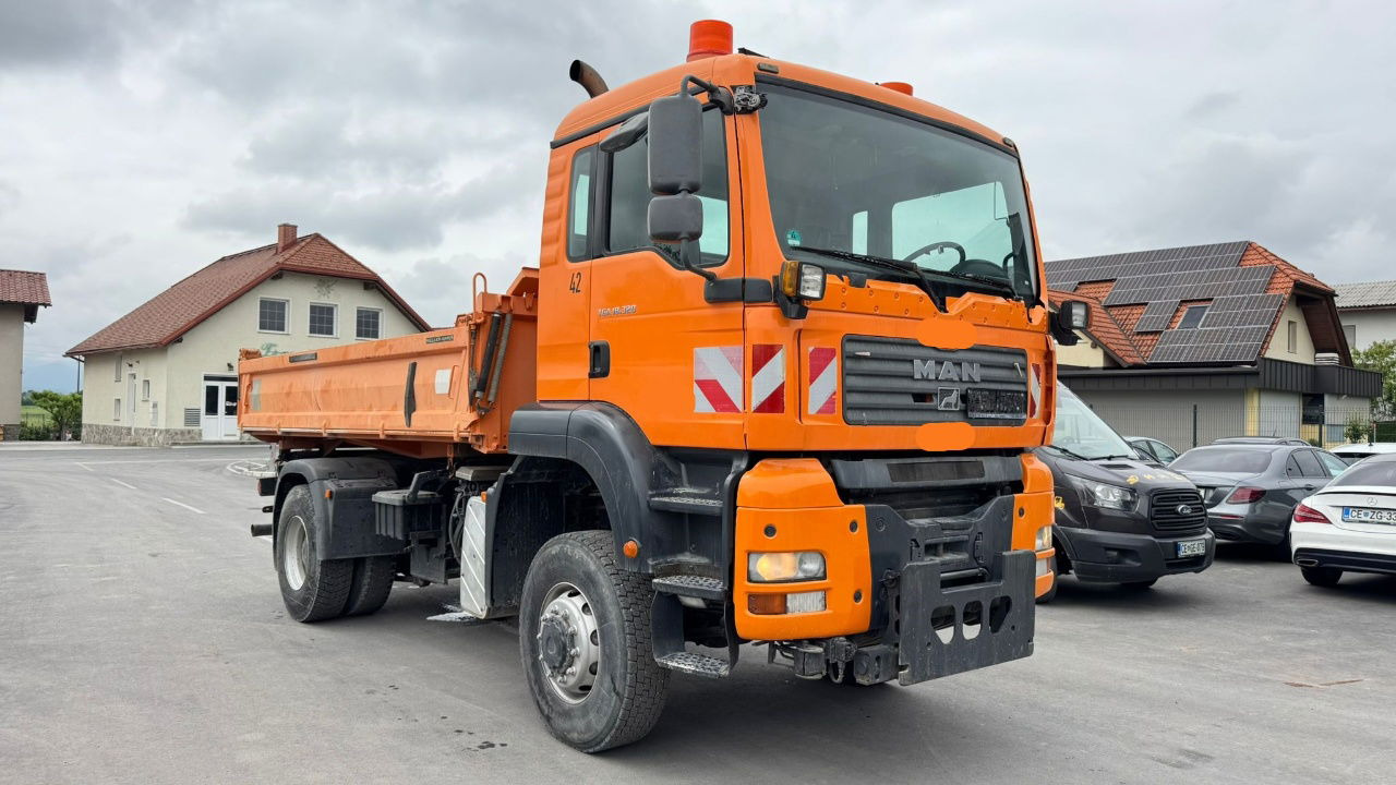 MAN TGA 18.320 4X4 meiller tipper - euro 4 - قلابات: صور 3 MAN TGA 18.320 4X4 meiller tipper - euro 4 - قلابات: صور 3