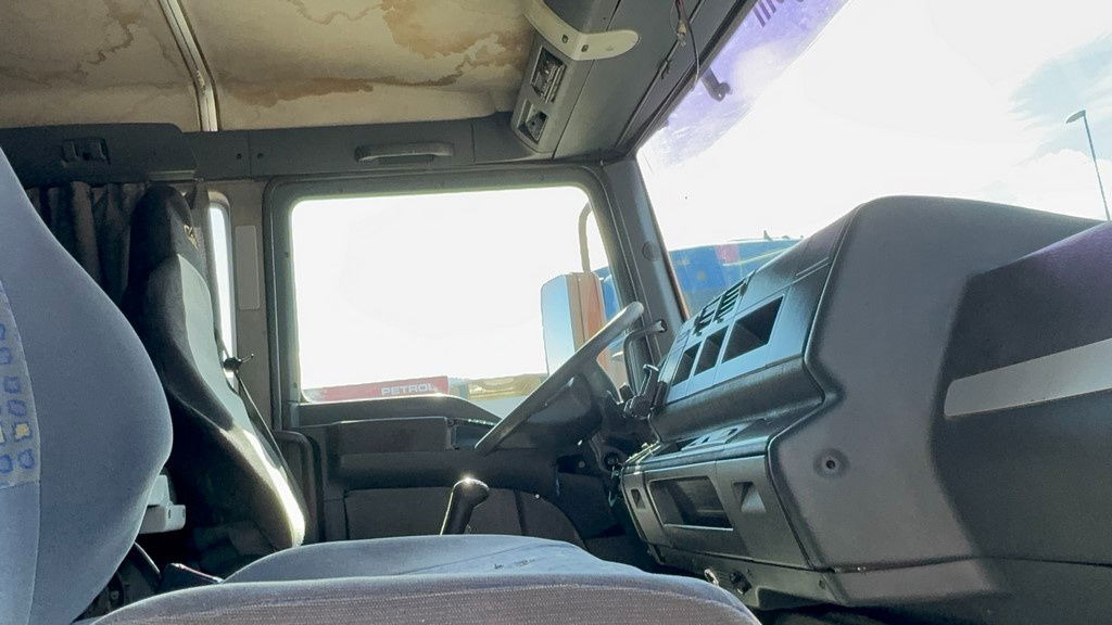 الشاسيه شاحنة MAN TGA 26.460 6X2 chassis - lifitng axle: صور 30