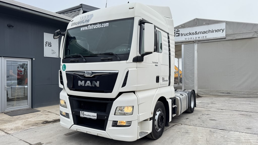 MAN TGX 18.440 4X2 tractor unit - retarder - شاحنة جرار: صور 1 MAN TGX 18.440 4X2 tractor unit - retarder - شاحنة جرار: صور 1