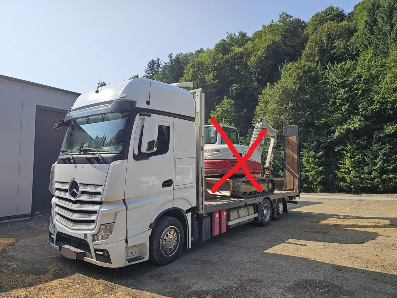 Mercedes-Benz Actros 2545 6x2 transporter - steering axle - 7.8M - شاحنة نقل سيارات شاحنة: صور 4 Mercedes-Benz Actros 2545 6x2 transporter - steering axle - 7.8M - شاحنة نقل سيارات شاحنة: صور 4
