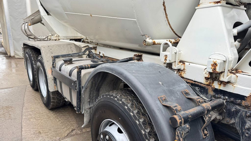 Mercedes-Benz Actros 3536 8x4 stetter schwing mixer 9m3 - شاحنة خلاطة خرسانة: صور 5 Mercedes-Benz Actros 3536 8x4 stetter schwing mixer 9m3 - شاحنة خلاطة خرسانة: صور 5