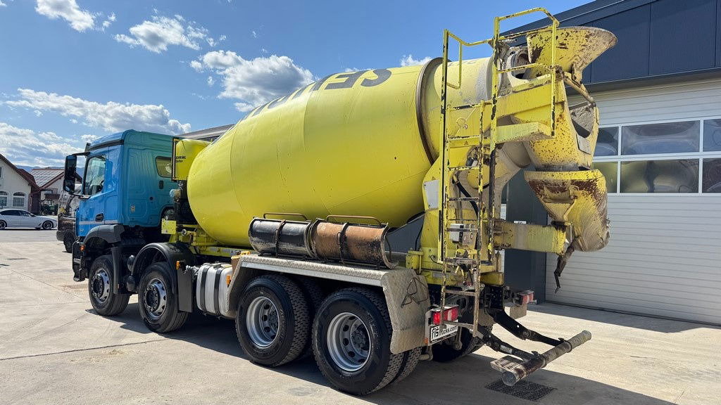 Mercedes-Benz Arocs 3543 8x4 schwing mixer 9m3 - شاحنة خلاطة خرسانة: صور 5 Mercedes-Benz Arocs 3543 8x4 schwing mixer 9m3 - شاحنة خلاطة خرسانة: صور 5