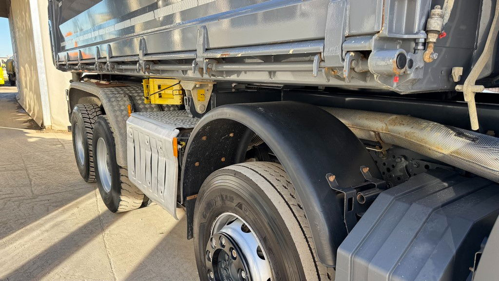 Mercedes-Benz Arocs 4148 8X4 meiller tipper - bordmatic - قلابات: صور 4 Mercedes-Benz Arocs 4148 8X4 meiller tipper - bordmatic - قلابات: صور 4