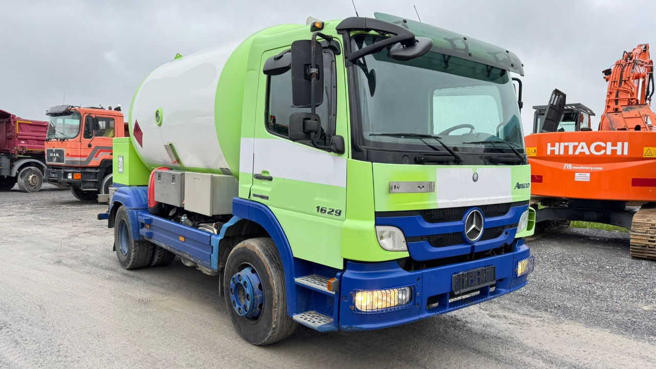 Mercedes-Benz Atego 1529 K 4X2 LPG Omsp Macola P27BN 11.000L - شاحنة صهريج: صور 3 Mercedes-Benz Atego 1529 K 4X2 LPG Omsp Macola P27BN 11.000L - شاحنة صهريج: صور 3