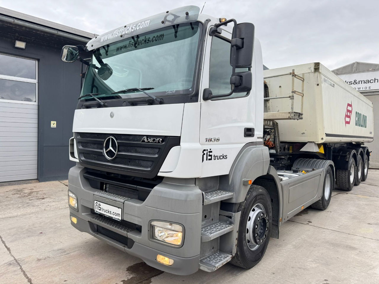 Mercedes-Benz Axor 1836 4x2 tipper hydraulics - شاحنة جرار: صور 1 Mercedes-Benz Axor 1836 4x2 tipper hydraulics - شاحنة جرار: صور 1