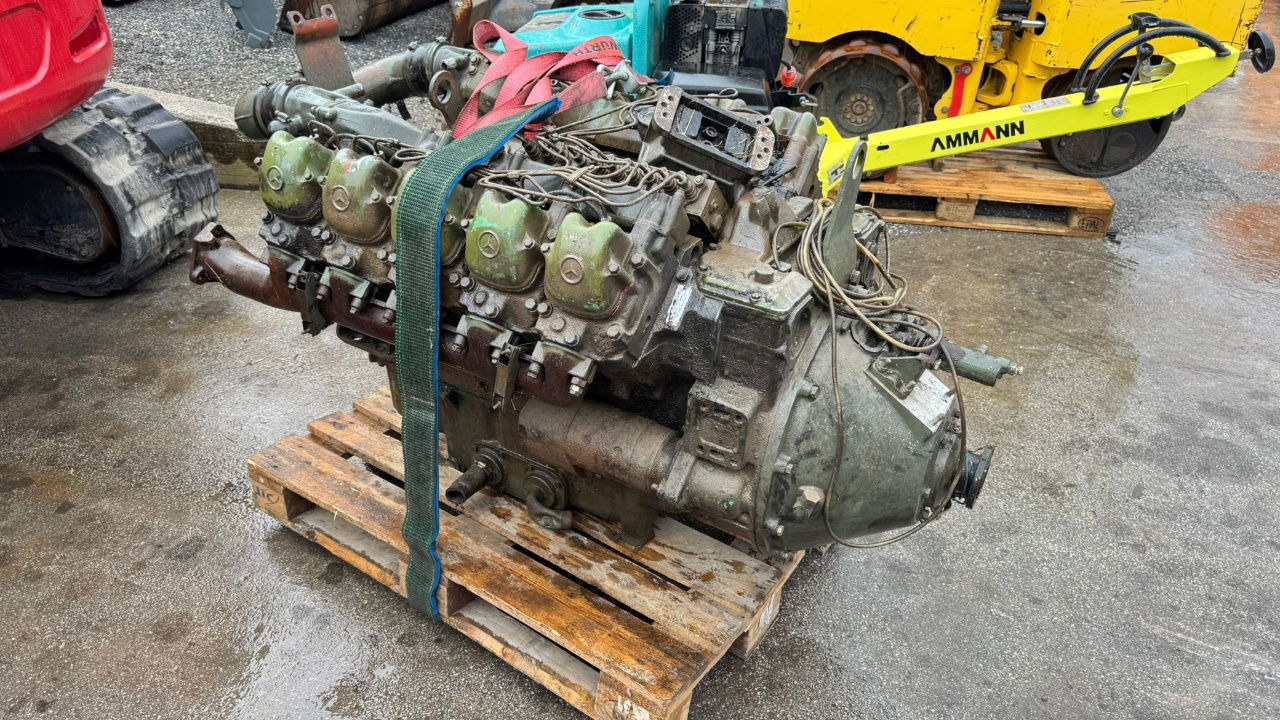 Mercedes-Benz Engine V10 - OM 403.1 - nr.2 - المحرك - شاحنة: صور 5 Mercedes-Benz Engine V10 - OM 403.1 - nr.2 - المحرك - شاحنة: صور 5