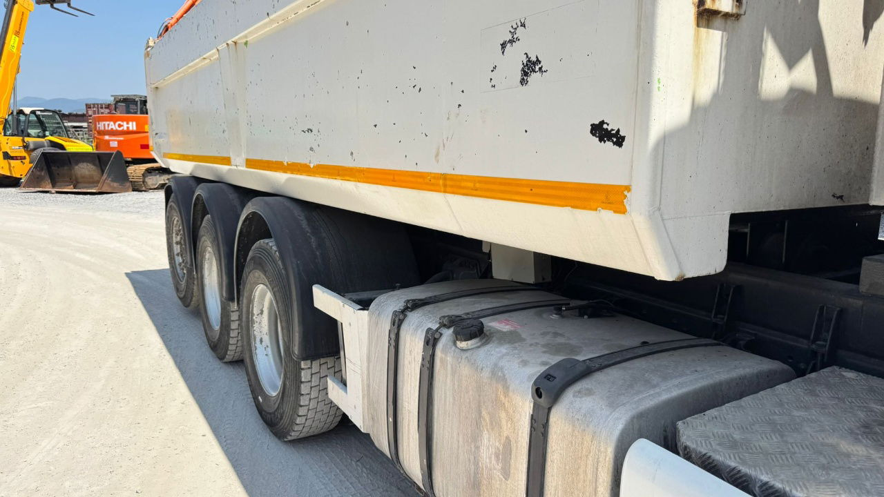 Scania R480 8x4 tipper - lifitng axle - قلابات: صور 3 Scania R480 8x4 tipper - lifitng axle - قلابات: صور 3