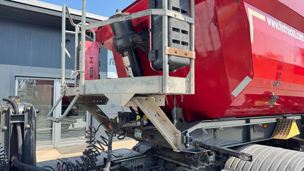 Schwarzmüller 3-Axle Tipper Trailer - hardox - قلابة نصف مقطورة: صور 2 Schwarzmüller 3-Axle Tipper Trailer - hardox - قلابة نصف مقطورة: صور 2